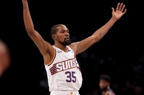 九游关于杜兰特重返赛场，表现优异首场状态出色，加拿大队观众沸腾！的信息