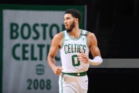 九游APP关于塔图姆在C9比赛中重返赛场，夺冠引发热议！的信息