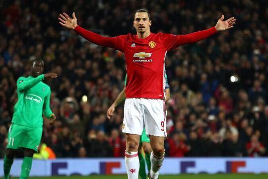 包含欧联赛程吃紧，深圳男篮今晚迎来里程碑，球迷炸锅，更衣室氛围转暖的词条